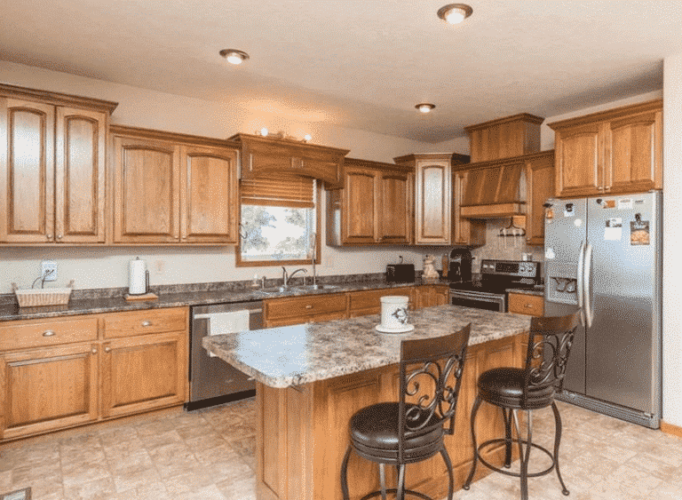 Chelsea Houska's 5Bedroom South Dakota Home Is Something Else (New Photos)