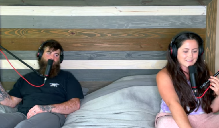 Teen Mom Fans Can’t Stop Talking About How Terrible Jenelle Evans’ New Podcast Is