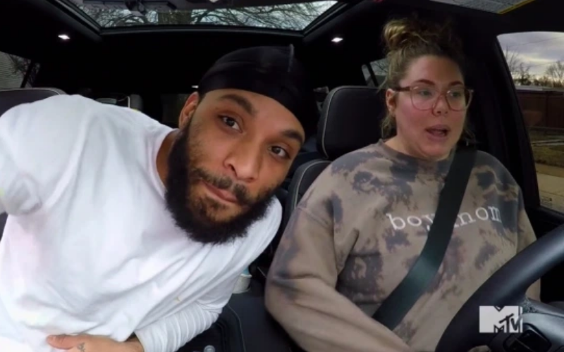 Kail and Chris in car