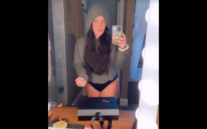 Jenelle in period undies