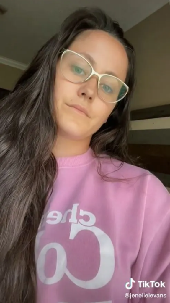 Jenelle tik tok