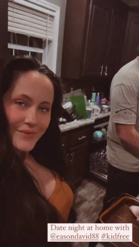 Jenelle dirty dishes