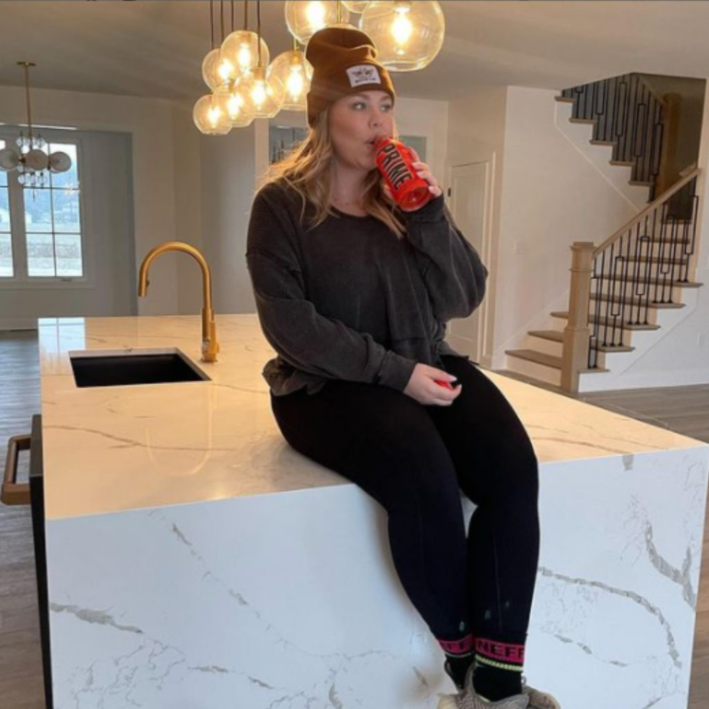 Kail in kitchen